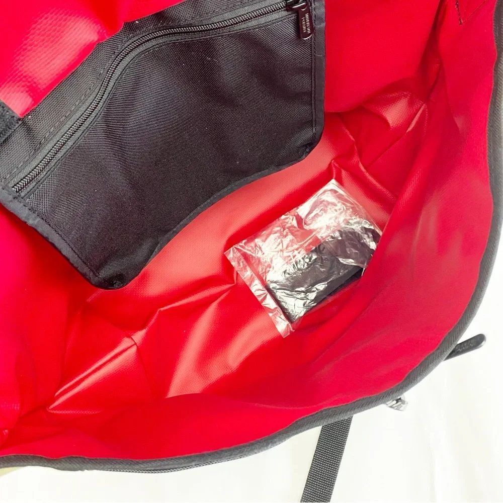 Free People Movement Manhattan Portage Kaleidoscope Messenger Bag Computer Case